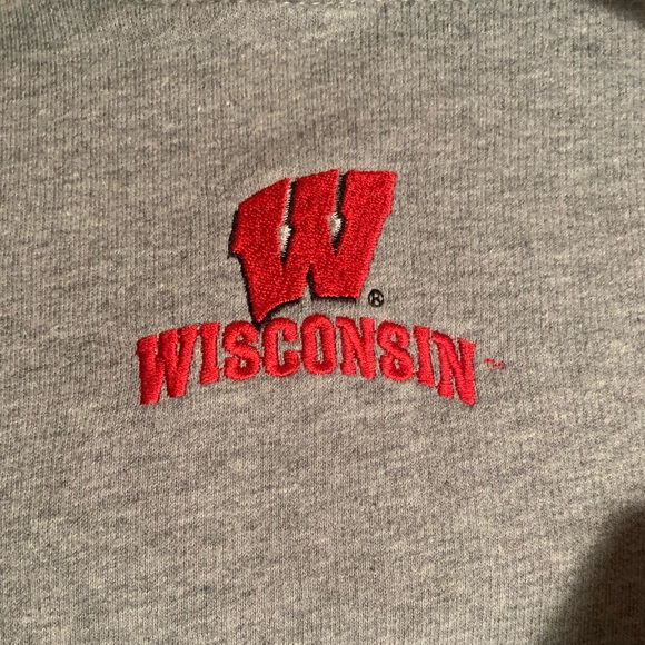 wisconsin badgers hoodie - Picture 2 of 3
